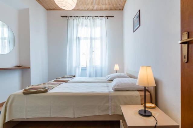 Apartments Lima Lazaneo Jelsa  Dış mekan fotoğraf
