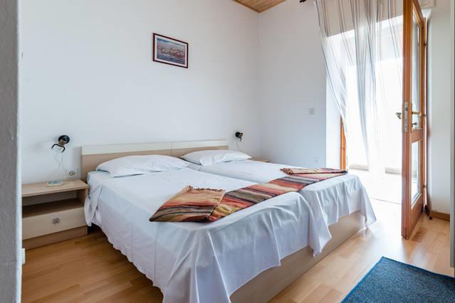 Apartments Lima Lazaneo Jelsa  Dış mekan fotoğraf